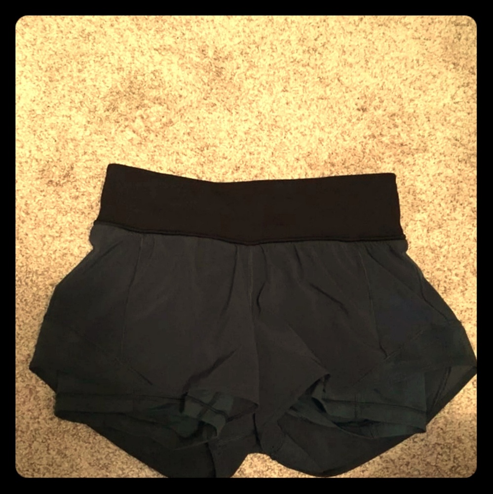 Lululemon Shorts size 6